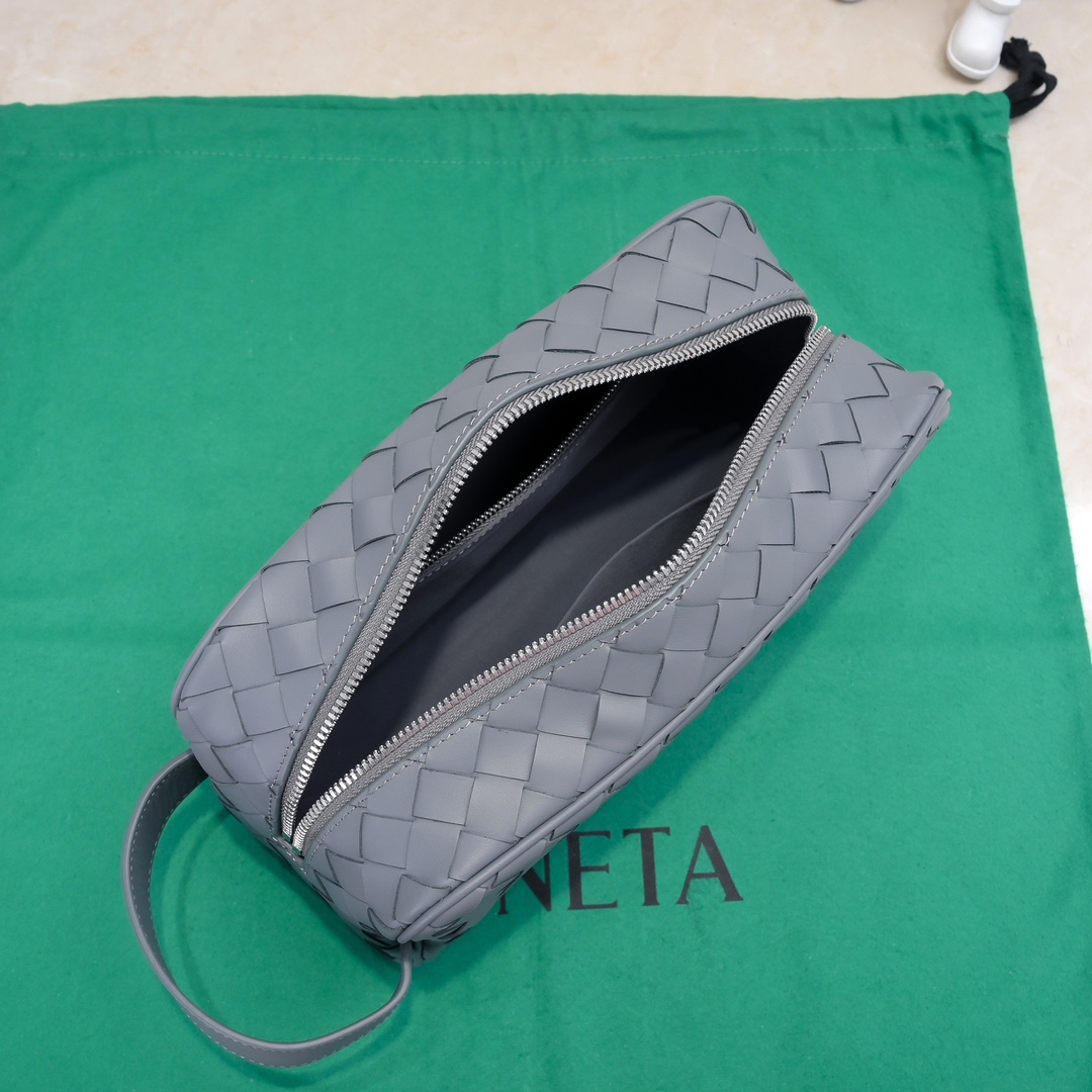 Bottega Veneta Cosmetic Bags